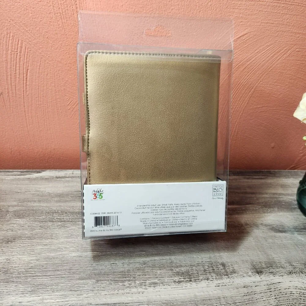 NWT Happy Planner MINI Gold Deluxe Planner Cover